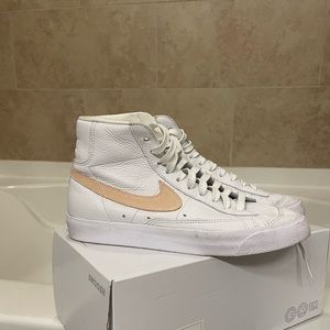 Nike blazer mid 77